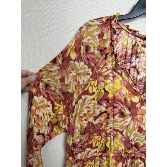 Torrid Plus SZ 4 Blouse Top Floral Ruffled V-Neck Long Sleeves Drawstring Waist - Picture 14 of 15